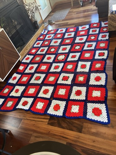 Granny square crochet afghan - square,